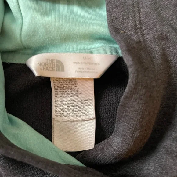 North face hoodie - Picture 2 of 2